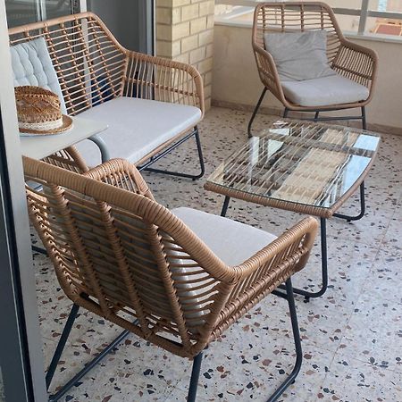 70 Sqm Apartment With Seaview In Arenales Del Sol. Bagian luar foto