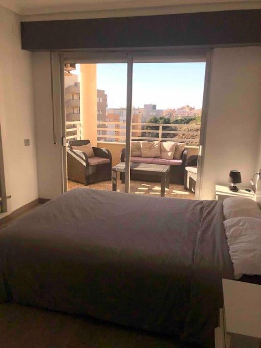 70 Sqm Apartment With Seaview In Arenales Del Sol. Bagian luar foto